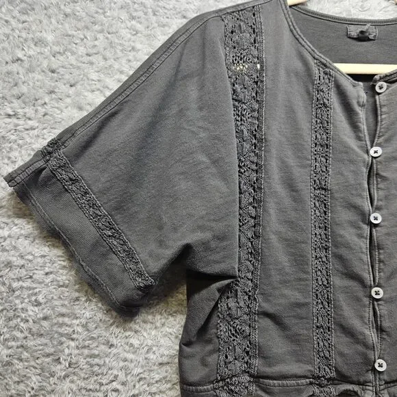 Aerie Womens Gray Crop Tshirt Size XS Crochet Lace Casual Button Up - Picture 4 of 10